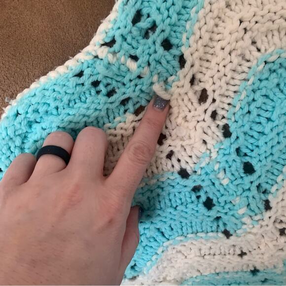 Crochet Blanket Blue Ripple Stripe 56"x40" - Picture 4 of 5